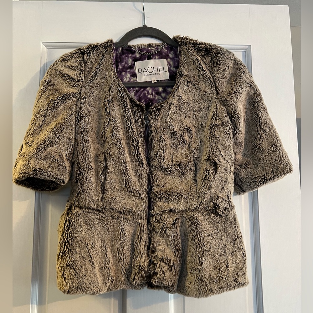 Womens Rachel Roy Short Sleeve Faux Fur Jacket XS